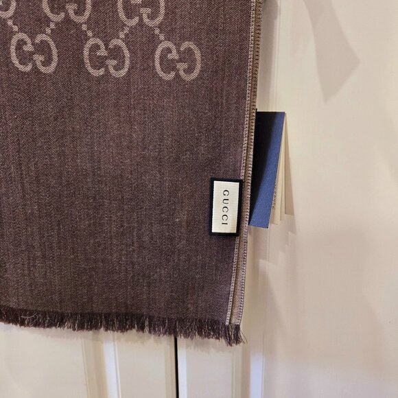 GUCCI GG Jacquard Wool/Silk Scarf - Brown - Picture 5 of 7